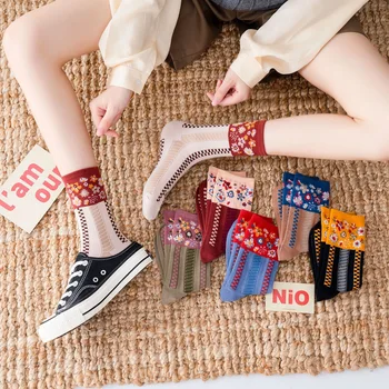 1 Pár Bavlna Nové Módne Kvetinový Kórejský Harajuku Ženy Ponožky Vintage Etnických Streetwear Posádky Japonský Kawaii Dievčatá Roztomilý Šaty Sox